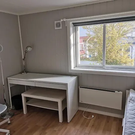 With Shared Kitchen And Bathroom Nr 1 Apartment Tromsø